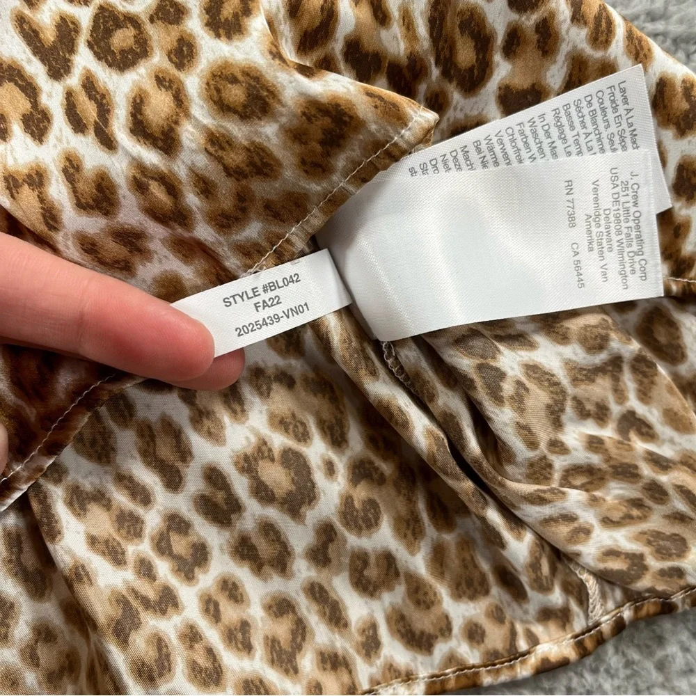 J.Crew‎ Women's Ruffleneck Drapey Top In Leopard Print Size XS